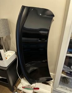 6th gen Camaro trunk lid with spoiler - Image 4