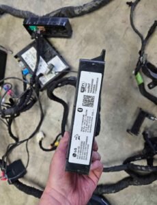 2016 ss camaro wiring harness - Image 3