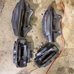 Camaro SS brake calipers w/ front rotors