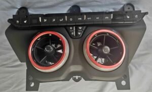 2016-2022 Camaro ZL1, Dual Zone  Climate Heater and A/C Control Panel. - Image 3