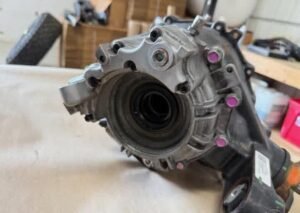 2017-2020 Camaro SS ZL1 1LE Rear Differential 3.73 Gear Diff "Manual" - OEM - Image 5